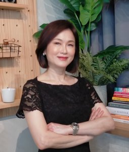 Dr. Lam Bee Lan